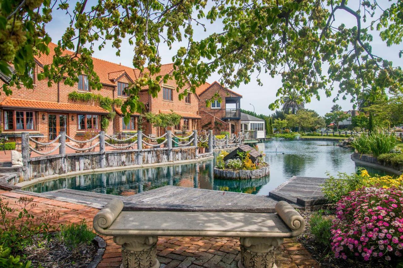 Compass Cottage - Monaco Resort Nelson Bagian luar foto
