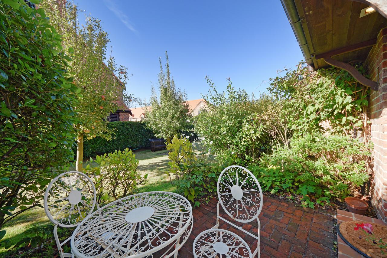 Compass Cottage - Monaco Resort Nelson Bagian luar foto