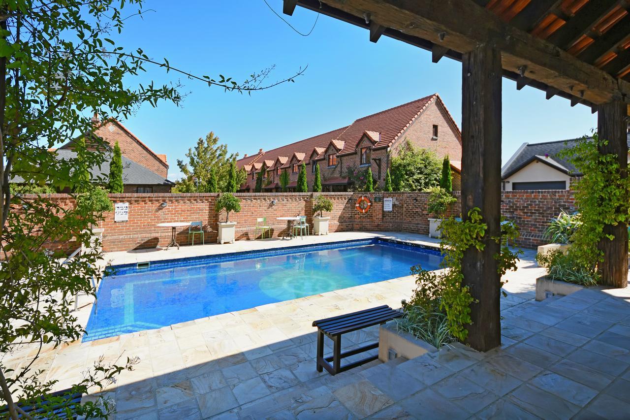Compass Cottage - Monaco Resort Nelson Bagian luar foto